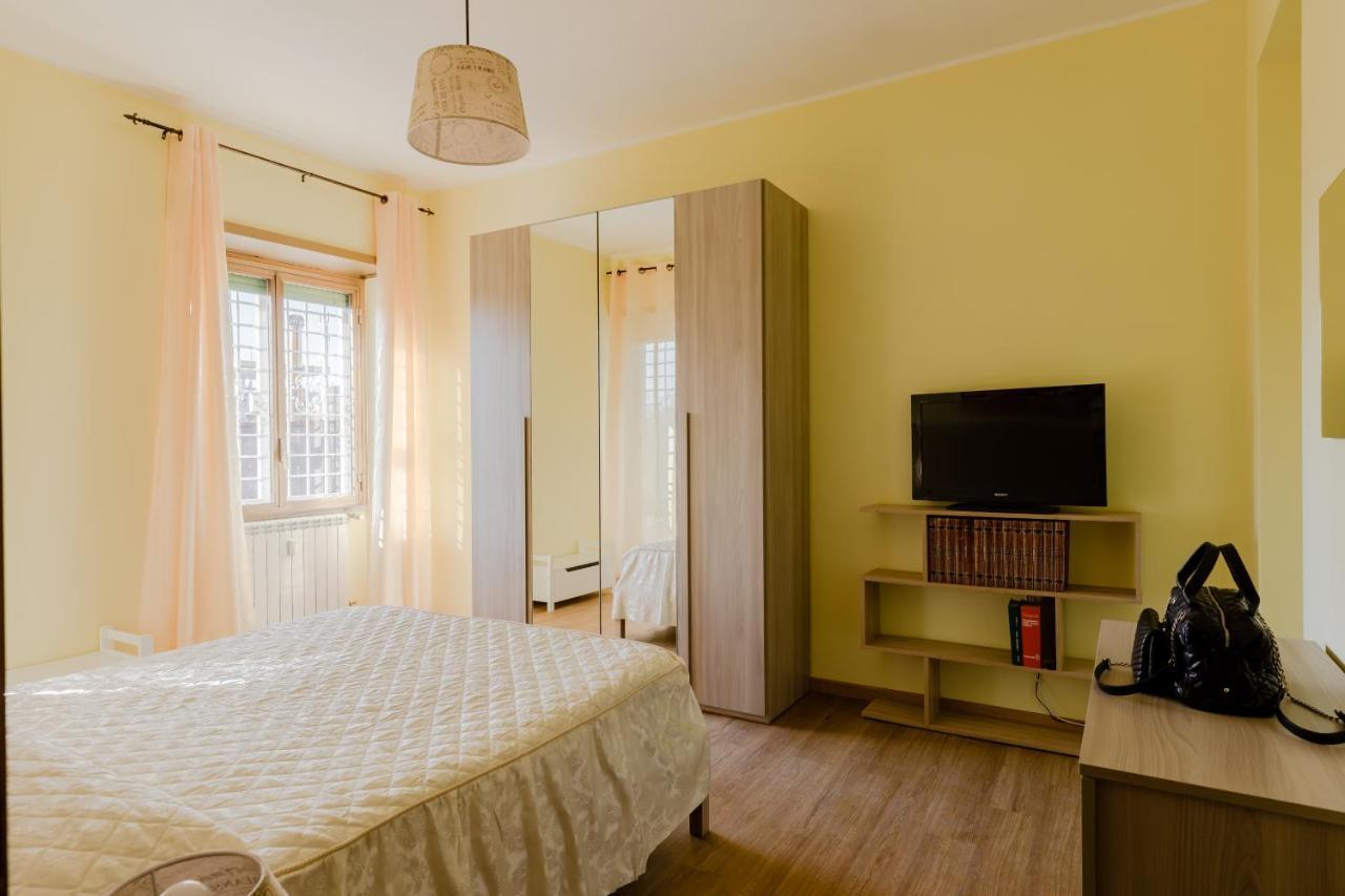 Le Rondini Apartment, 5 Persone, 2 Balconi, Policlinico Tor Vergata E Casilino Rom Exterior foto